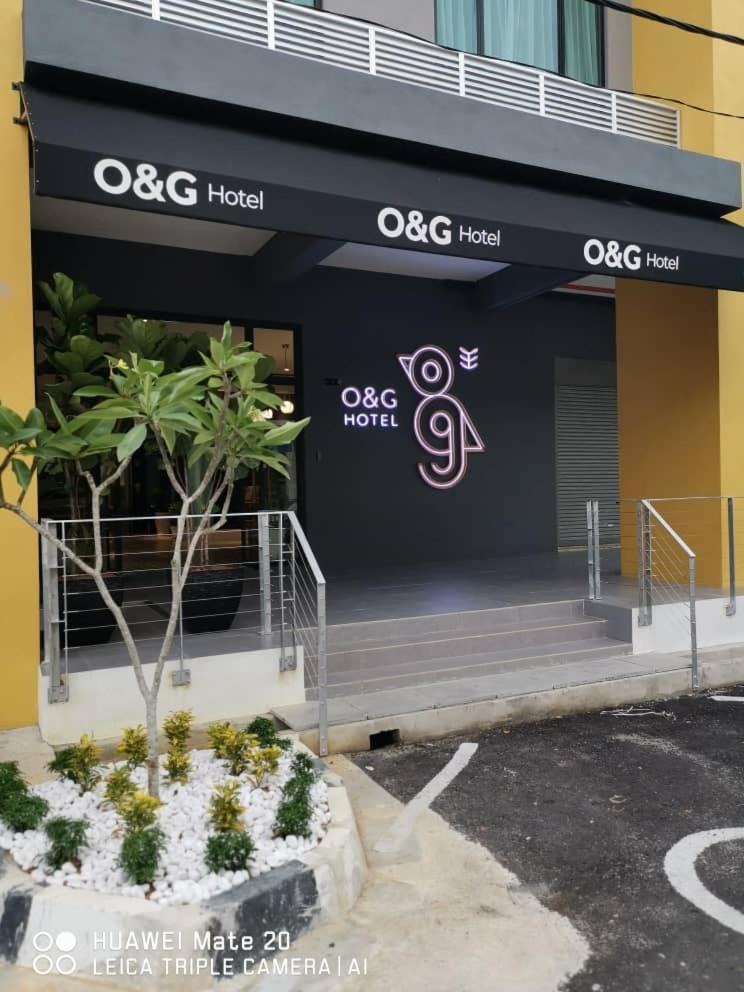 O&G Hotel Parit Buntar Esterno foto